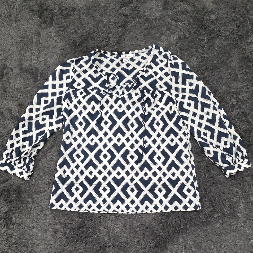 Vineyard Vines Navy & White Top. Size S